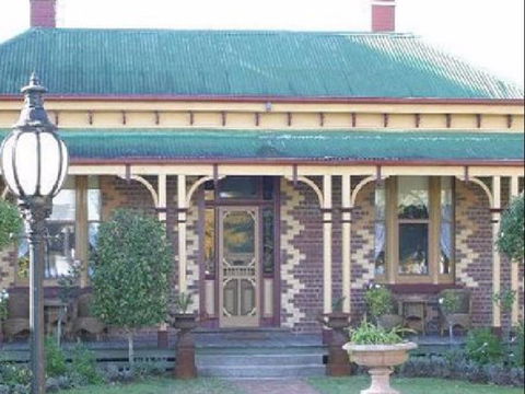 Tara House Bed & Breakfast - Accommodation Asia 4
