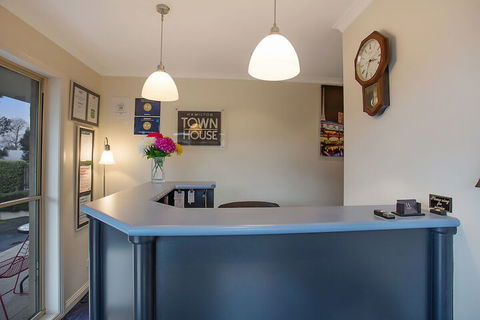 Hamilton Town House Motel - Accommodation Asia 1