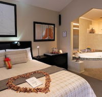 Riverview Rise Retreats - Accommodation Asia