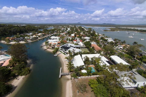 Caribbean Noosa - Accommodation Asia 1