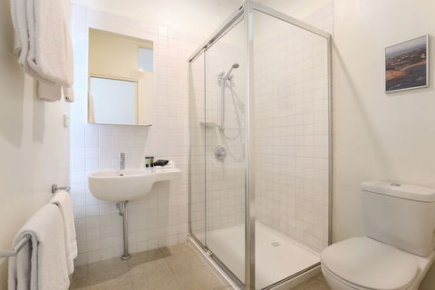 Plum North Melbourne - Accommodation Asia 4