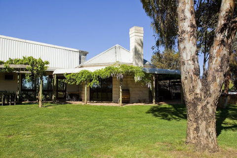 Eco-luxe At Mount Avoca - Accommodation Guide 1