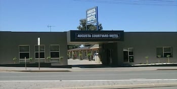 Augusta Courtyard Motel - Accommodation Asia 0