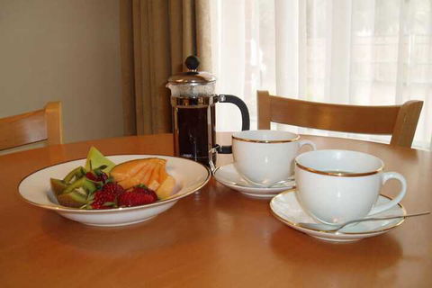 Carlyle Suites & Apartments - Accommodation Asia 3