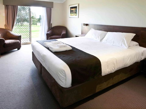 Mercure Bunbury Sanctuary Golf Resort - Accommodation Asia 5