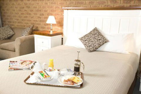 Beechworth Carriage Motor Inn - Accommodation Guide 3