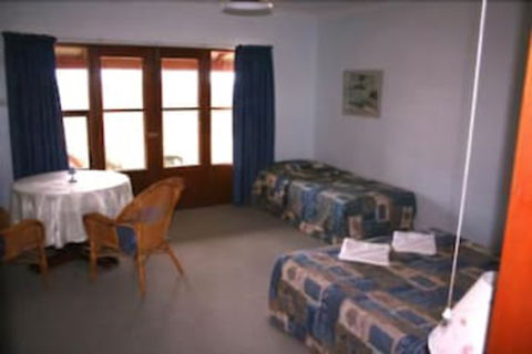 The Vineyard Motel - Accommodation Asia 7