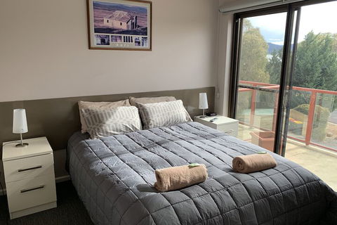 Aalberg Chalet - Accommodation Asia 6