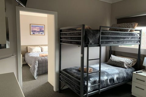 Aalberg Chalet - Accommodation Asia 5