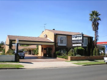 Estelle Kramer Motor Inn - Accommodation Asia 1