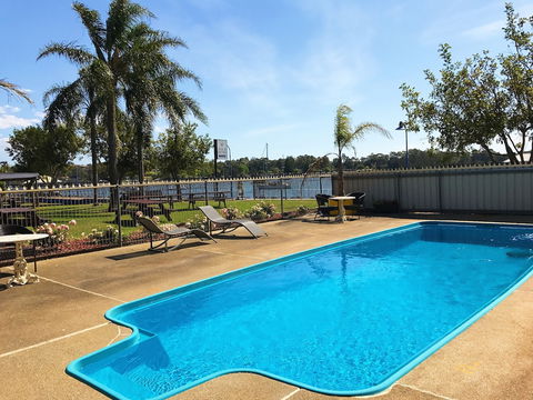 Mariners On The Waterfront - Accommodation Asia 6