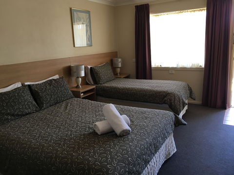 Araluen Motor Lodge - Accommodation Asia 3