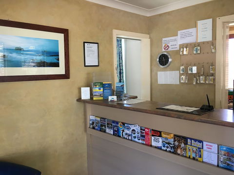 Araluen Motor Lodge - Accommodation Asia 2