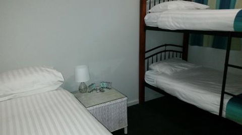Centrebreak Beach Stay - Accommodation Asia 1