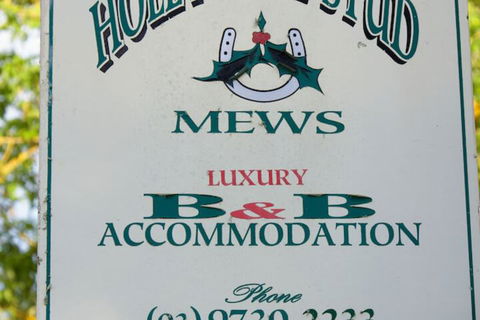 Holly Lane Mews - Accommodation Asia 7