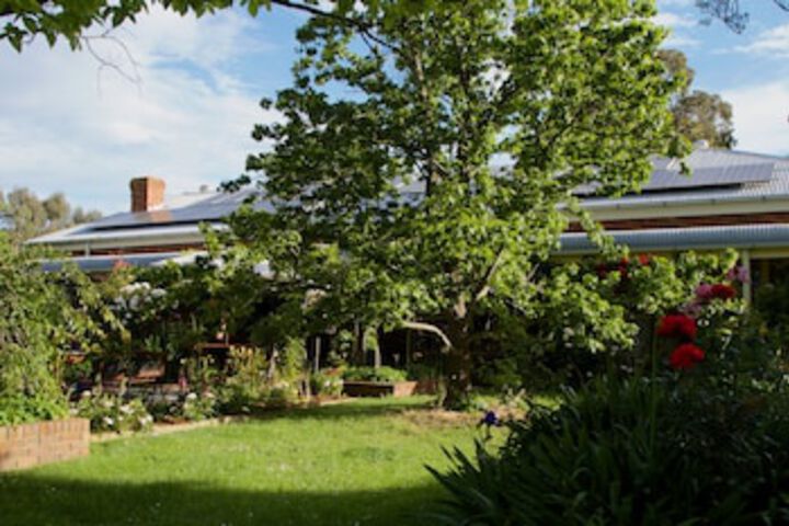 Steels Creek VIC Accommodation Asia