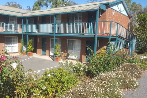 Hepburn Springs Motor Inn - Accommodation Asia 2