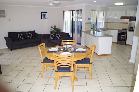 Kalbarri Blue Ocean Villas - Accommodation Asia 6