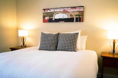 65 Main Daylesford - Hepburn Springs - Accommodation Guide 4