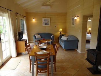 Big Brook Cottages - Accommodation Asia 3
