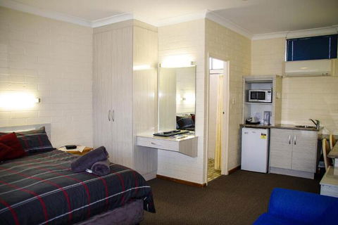 Ventura Motel - Accommodation Asia 6