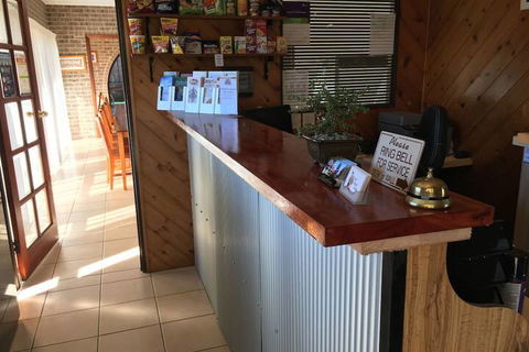 Idlewilde Town & Country Motor Inn - Accommodation Guide 5