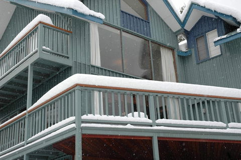 Alpenhorn - Accommodation Asia 1