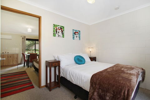 Beechworth On Bridge - Accommodation Guide 4
