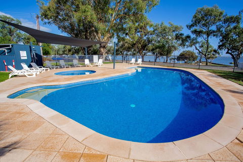 Discovery Parks â€“ Lake Bonney - Accommodation Asia 2