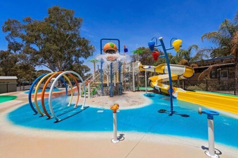 Discovery Parks â€“ Lake Bonney - Accommodation Asia 0
