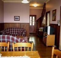 Pemberton Old Picture Theatre Holiday Apartments - Accommodation Asia