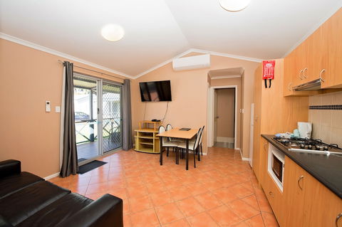 Discovery Parks â€“ Bunbury Village - Accommodation Asia 6
