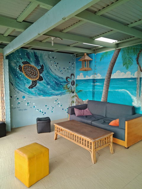 Ozzie Pozzie Backpackers - YHA - Accommodation Asia 0