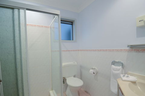 Moby Dick Waterfront Resort Motel - Accommodation Asia 6