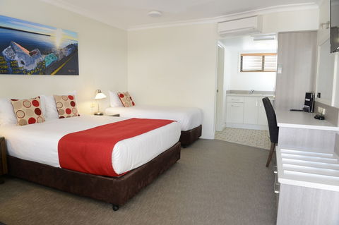 Rockpool Motor Inn - Accommodation Asia 5