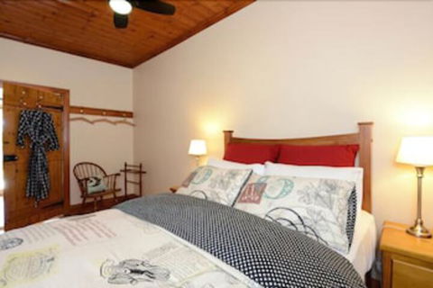 Trafalgar Premium Vintage Suites - Accommodation Asia 1