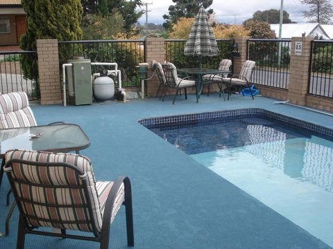 Settlers Motor Inn - Accommodation Asia 5