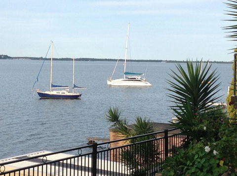 Overnight Reflections B & B - Accommodation Asia 4