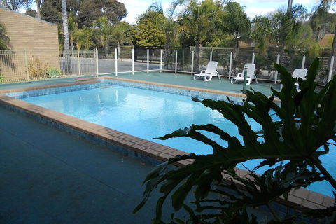 Cottonwood Motor Inn - Accommodation Asia 1