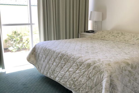 Cottonwood Motor Inn - Accommodation Asia 6