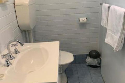 Stratford Motel - Accommodation Asia 3