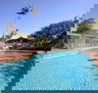 Lilyponds Holiday Park - Accommodation Asia