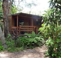 Samurai Beach Bungalows Port Stephens YHA - Accommodation Asia