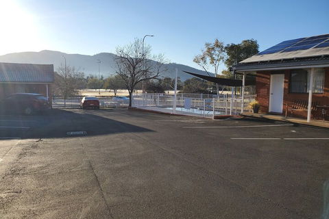 Roydons Motor INN - Accommodation Asia 2