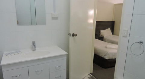Town & Country Motel - Accommodation Asia 2