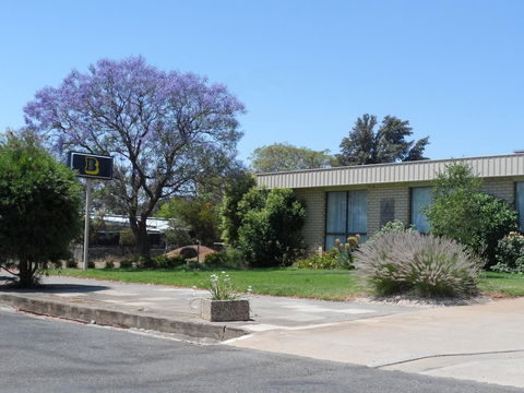 Mount Wycheproof Motor Inn - Accommodation Guide 1