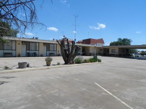 Mount Wycheproof Motor Inn - Accommodation Guide 3