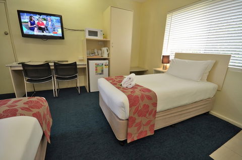 International Lodge - Accommodation Asia 4
