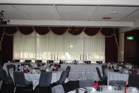 Golden Hills Motel - Accommodation Asia 4