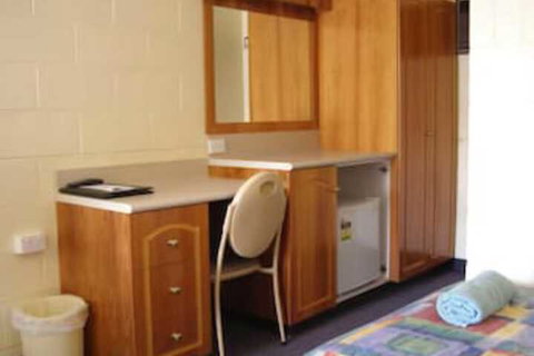 All Seasons Motor Lodge - Accommodation Guide 6